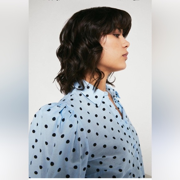 Stradivarius Light Blue Puff Sleeve Polka Dot Button Down Shirt- size S- EUC - Picture 10 of 10